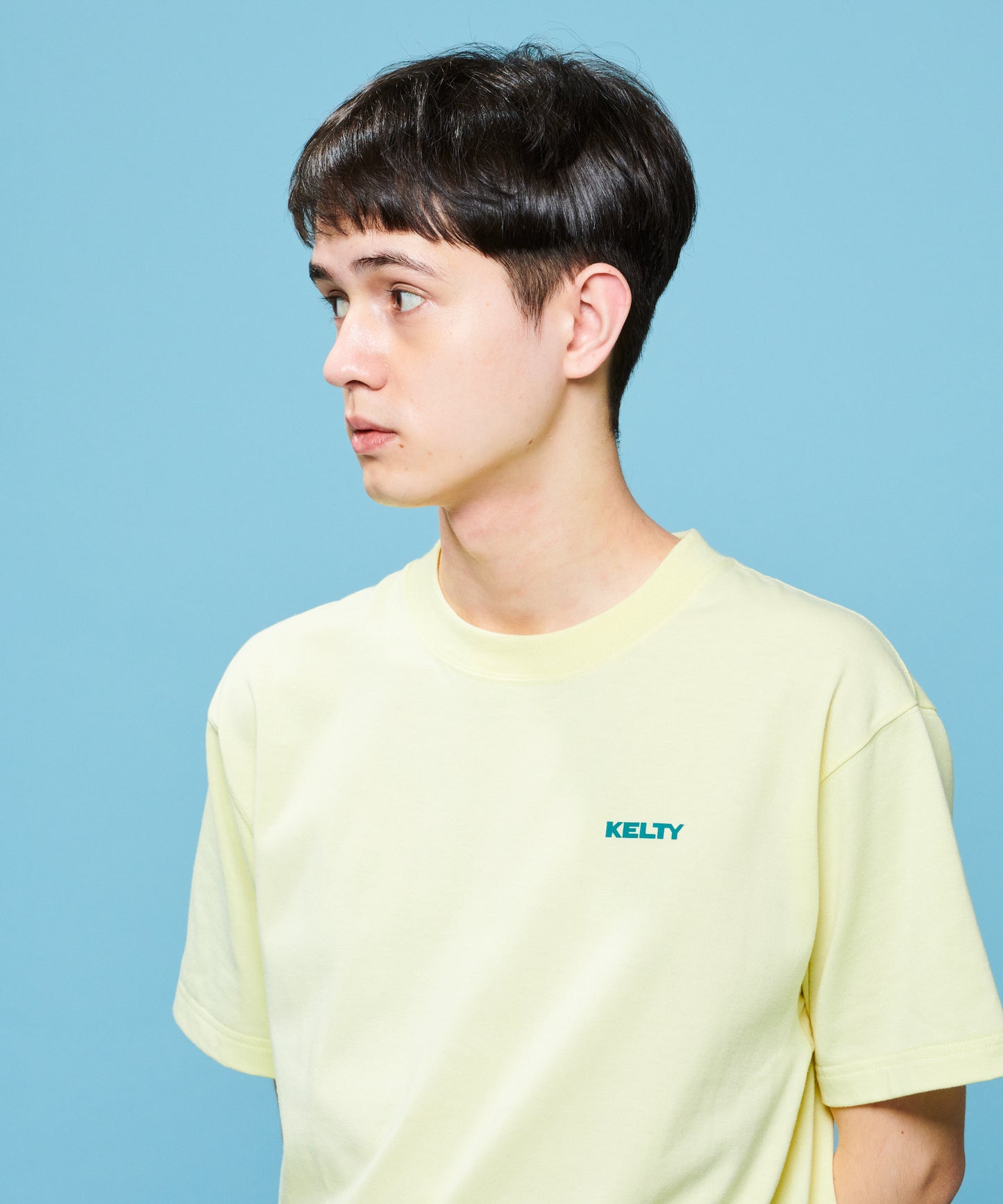 Back logo print T-shirt / バックロゴプリントTシャツ