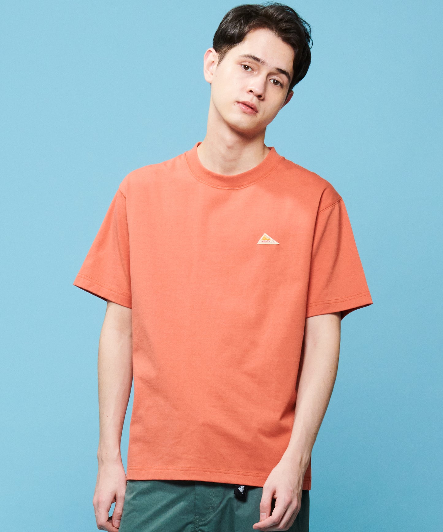 Back typo logo print T-shirt / バックタイポロゴプリントTシャツ