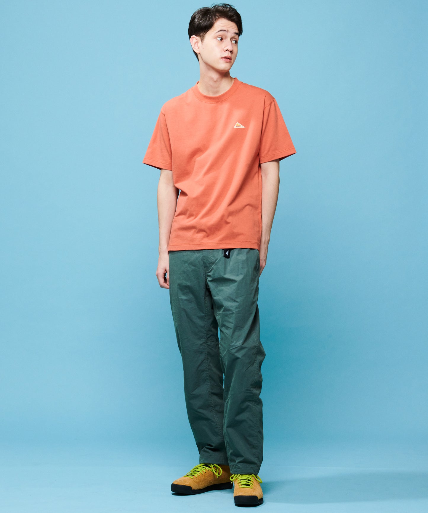 Back typo logo print T-shirt / バックタイポロゴプリントTシャツ
