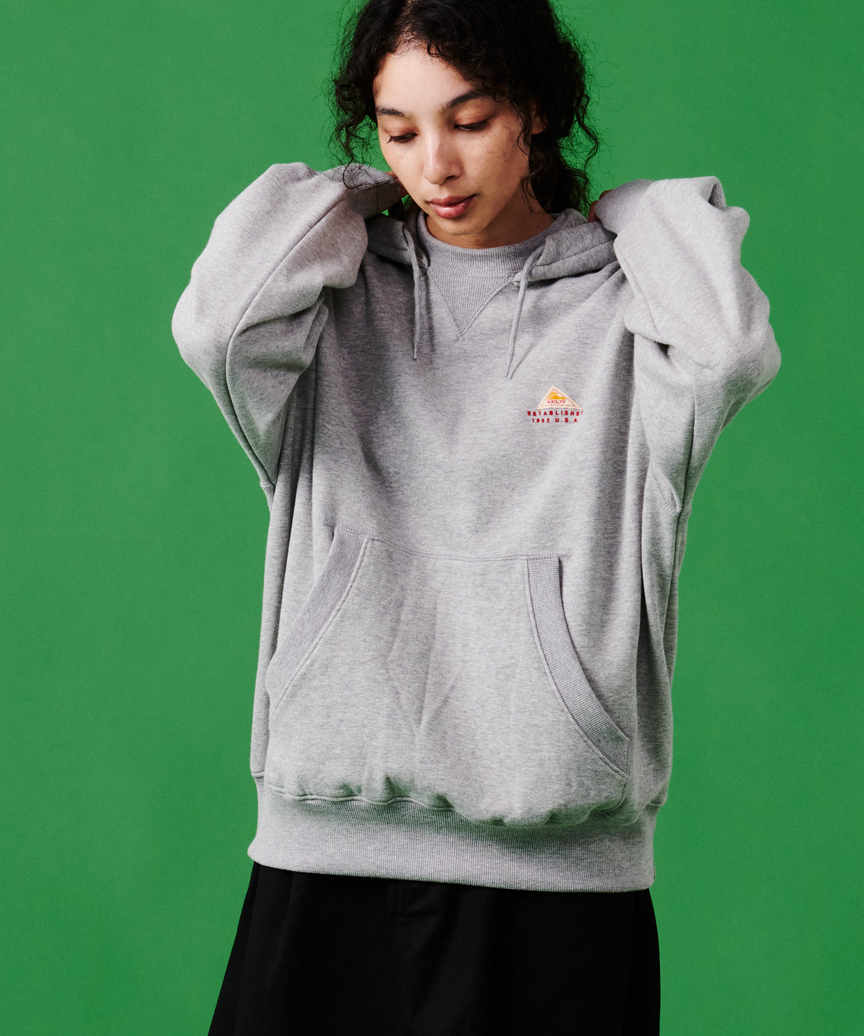 One Point Logo Sweat Parka / ワンポイントロゴパーカー