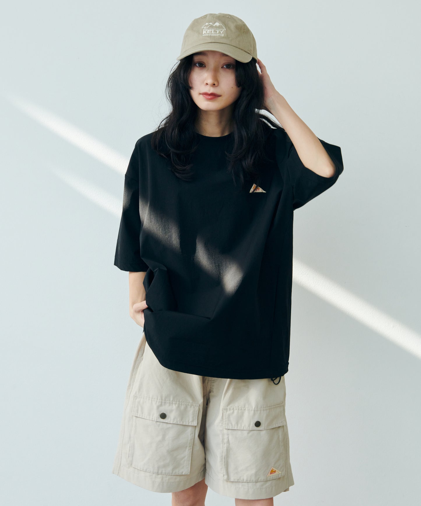 Stretch Woven Mini Logo S/S T-Shirt/ストレッチ布帛Tシャツ