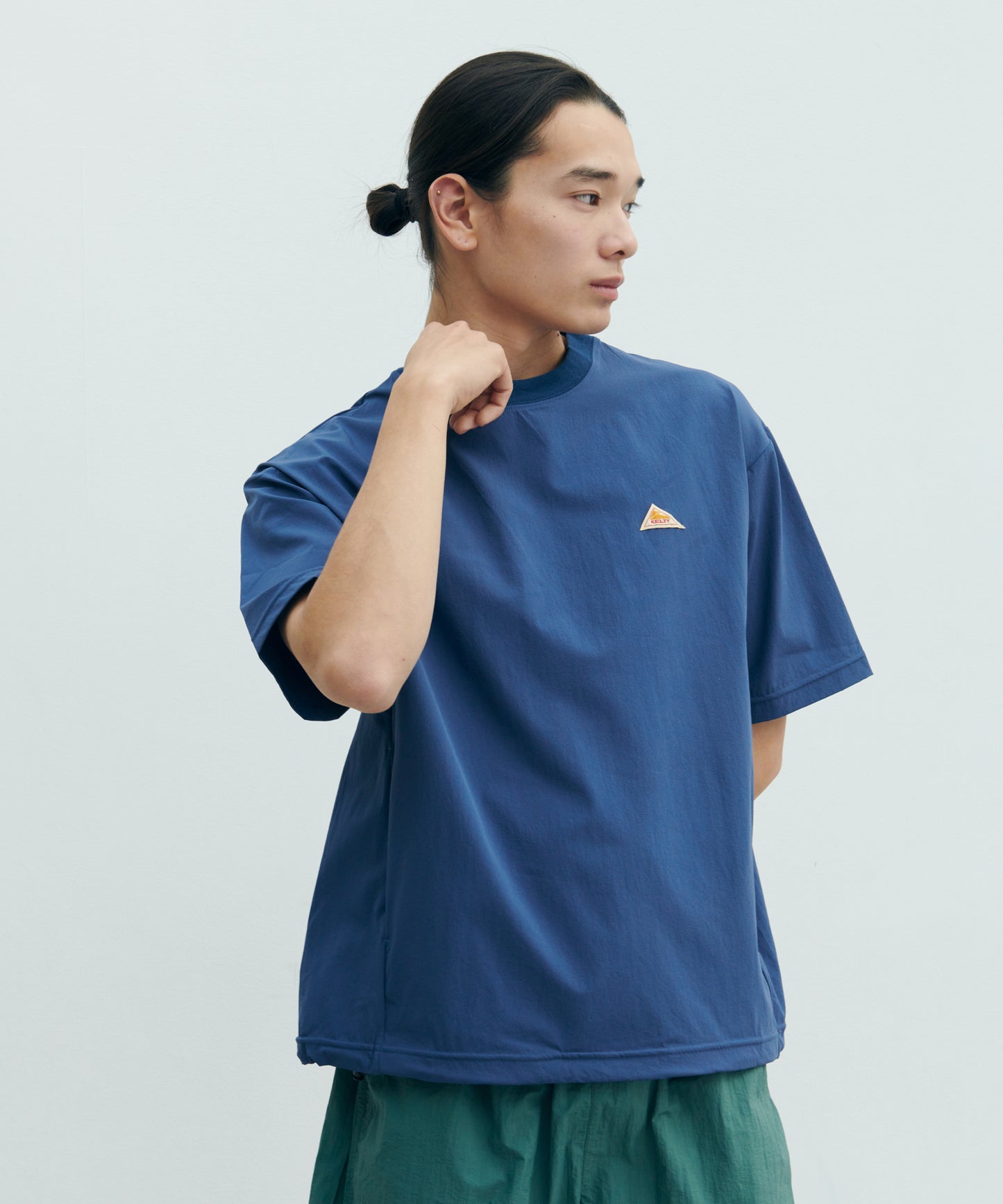 Stretch Woven Mini Logo S/S T-Shirt/ストレッチ布帛Tシャツ