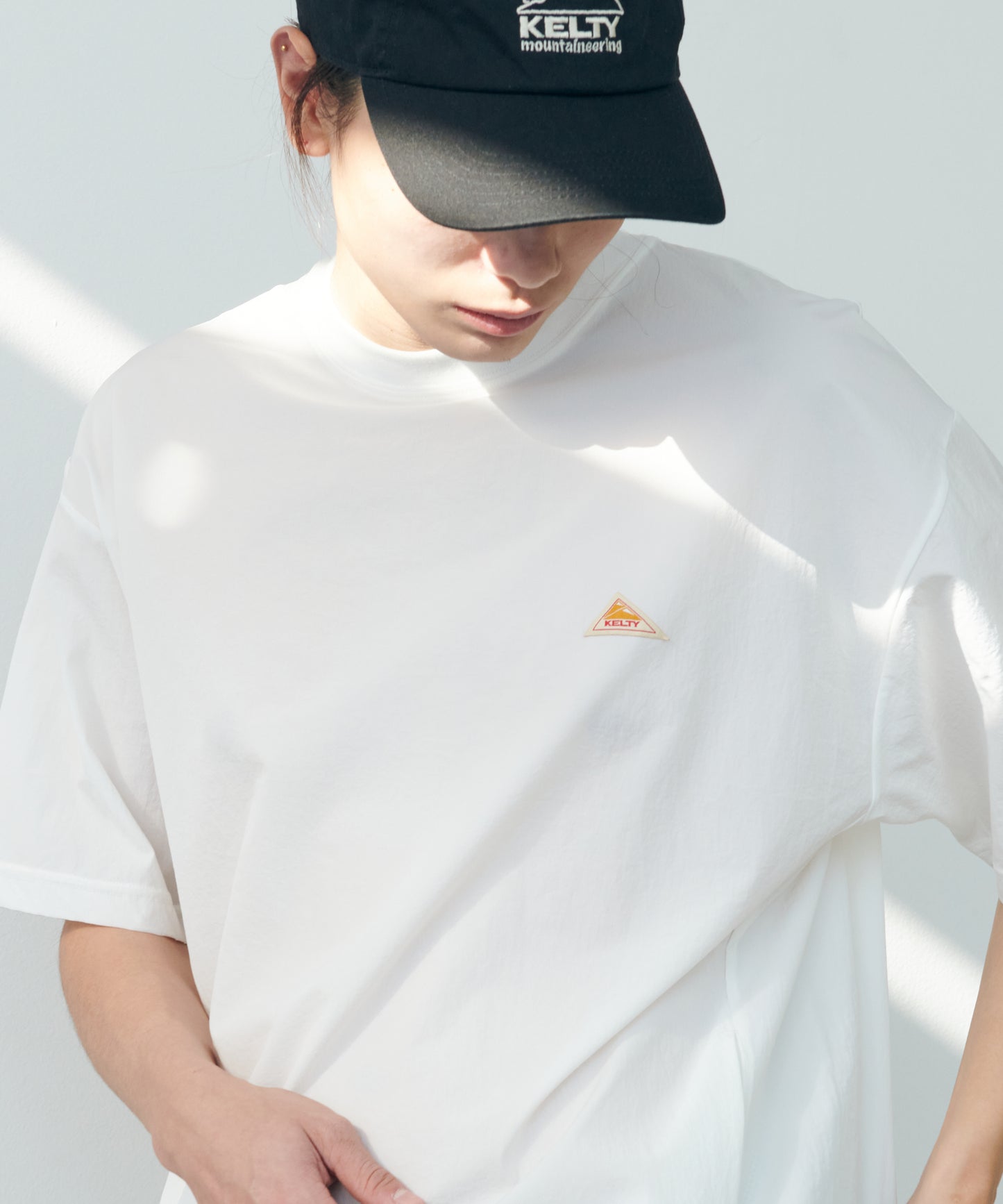 Stretch Woven Mini Logo S/S T-Shirt/ストレッチ布帛Tシャツ