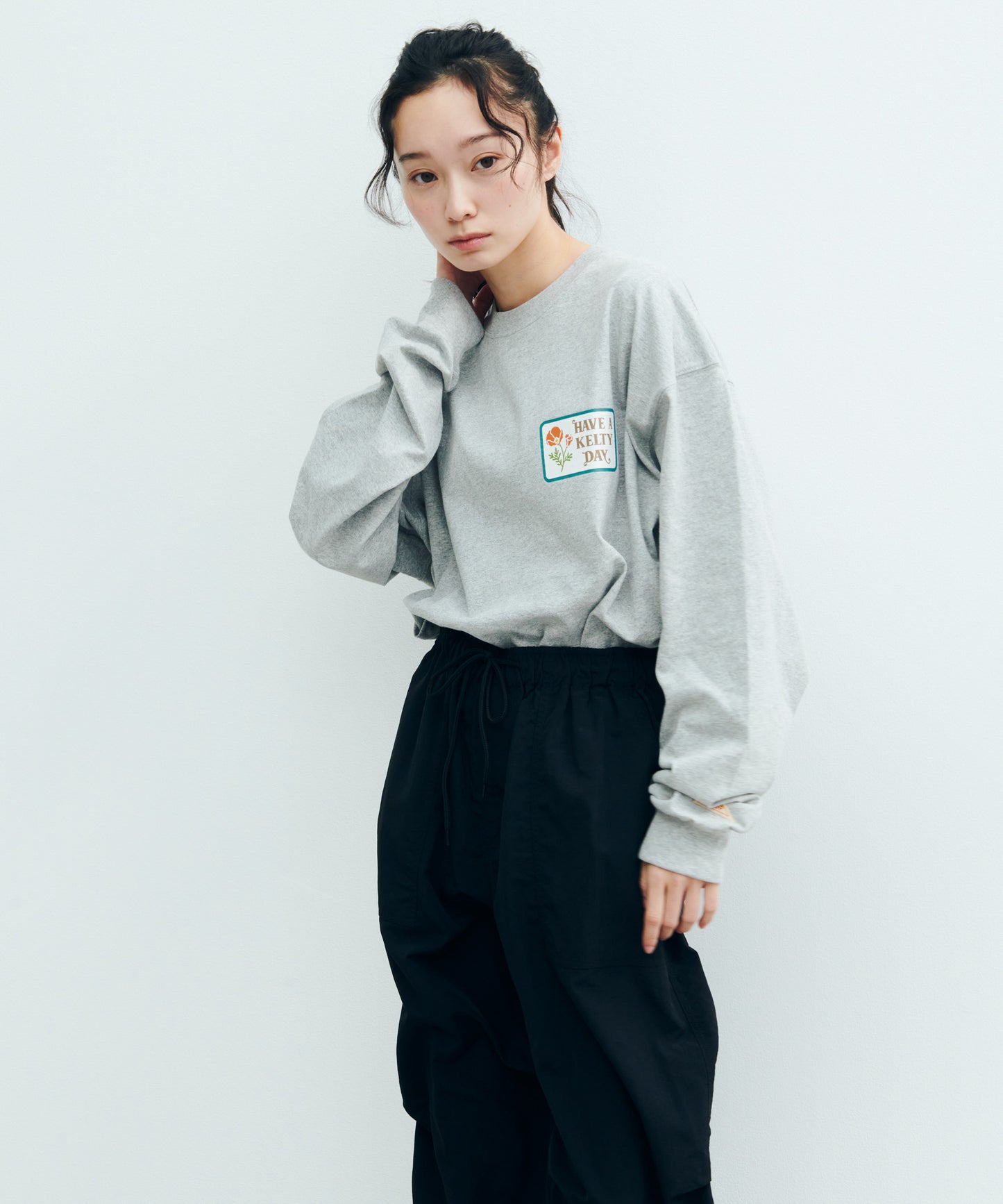 ヴィンテージ ワッペンデザイン L/S ティーシャツ