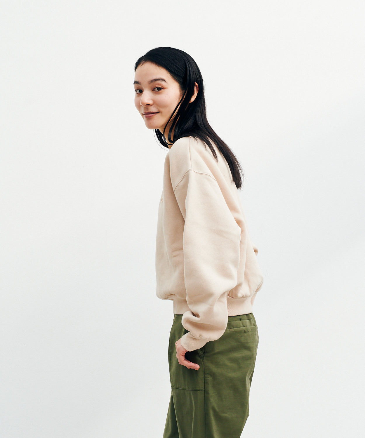 Mini Logo Cropped Crew Neck Sweat / ミニロゴクロップドクルーネックスウェット