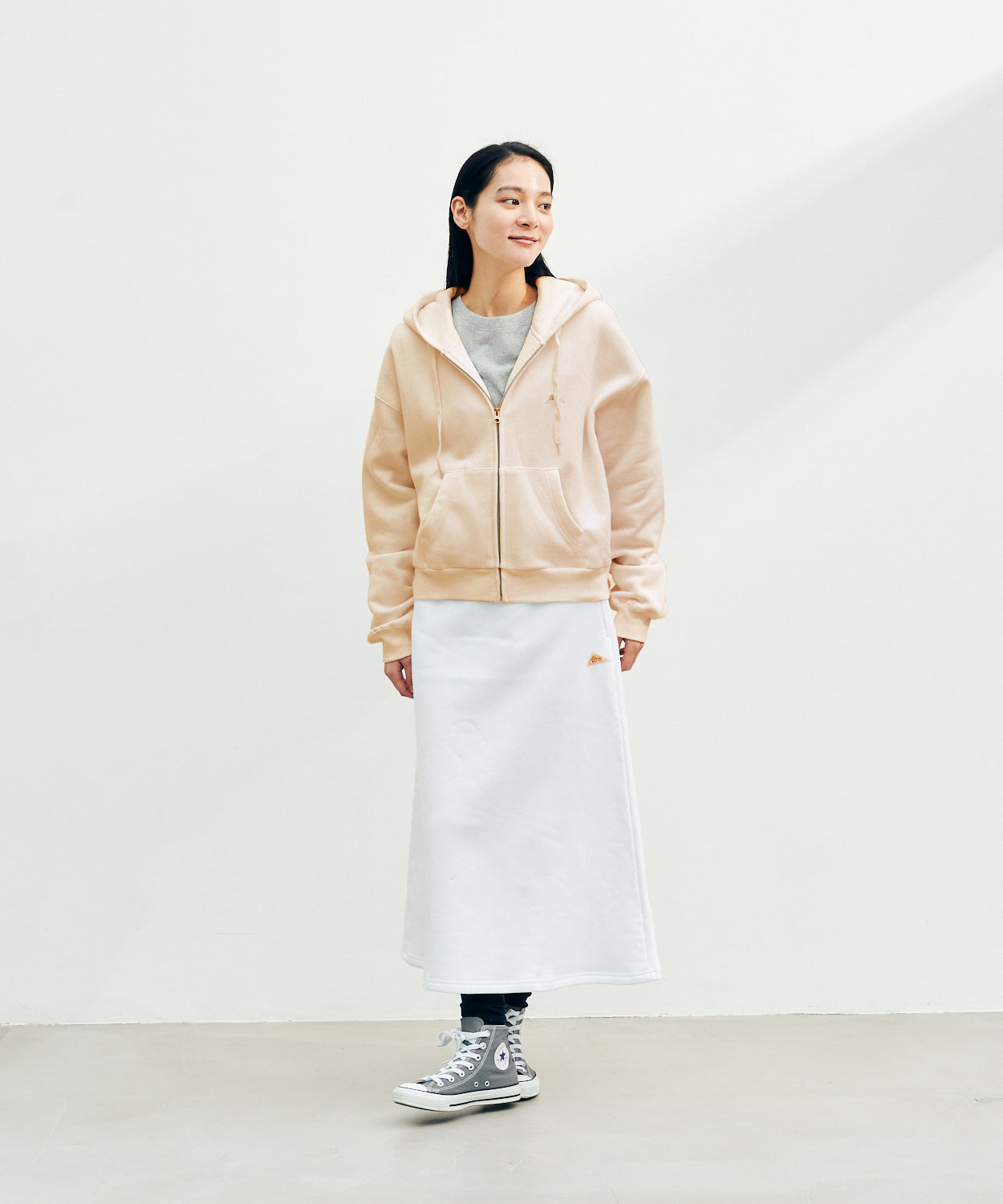 Mini Logo Cropped Zip Parka / ミニロゴクロップドジップパーカー