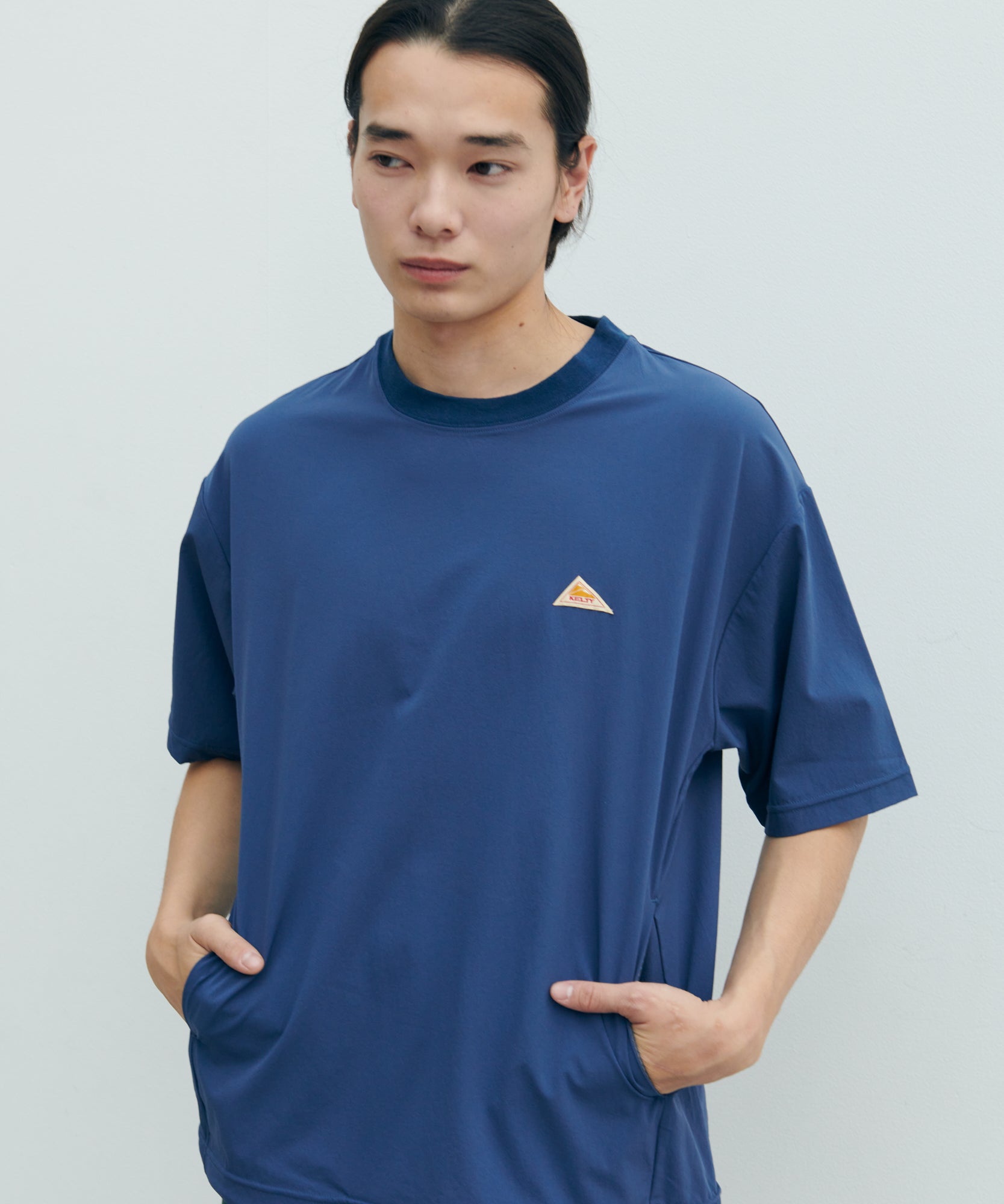 KELTY APPAREL】ストレッチ布帛Tシャツ