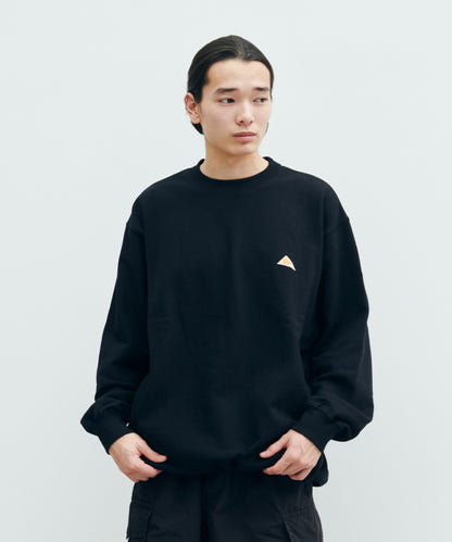 ワンポイントロゴクルーネックスウェット