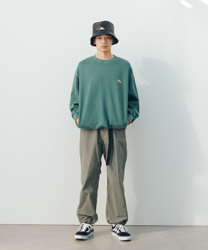 ワンポイントロゴクルーネックスウェット