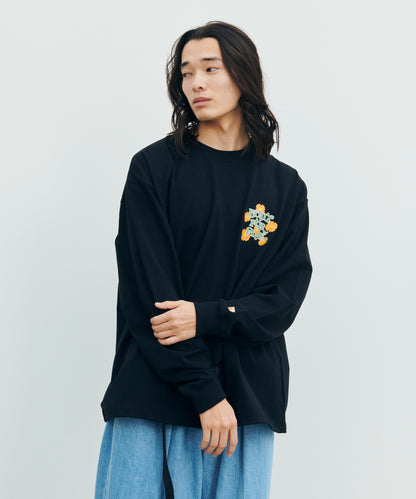 ヴィンテージ フラワーデザイン L/S ティーシャツ