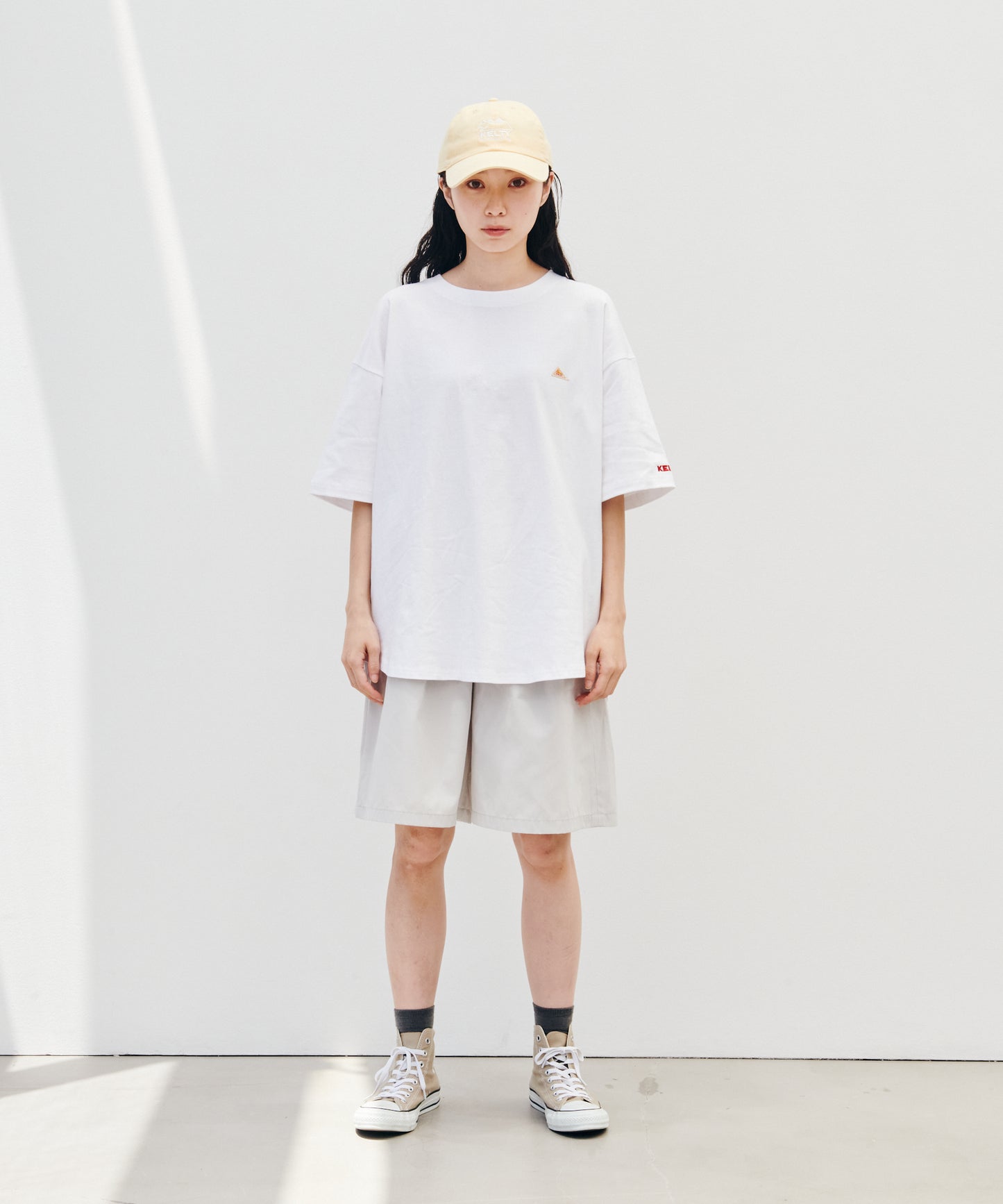ラウンド ヘム S/S ティーシャツ