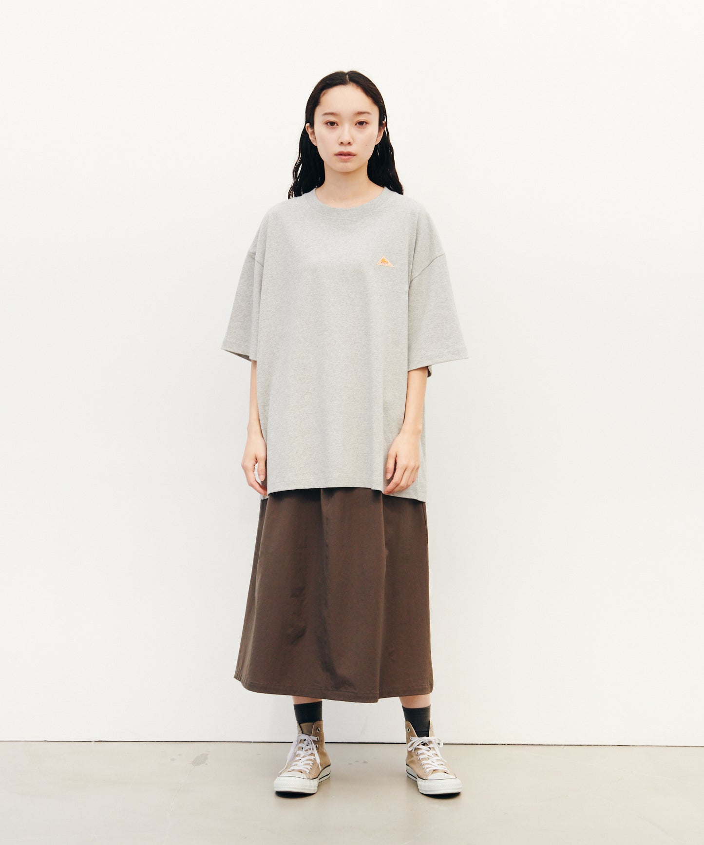 Back logo print T-shirt / バック ロゴ S/S ティーシャツ