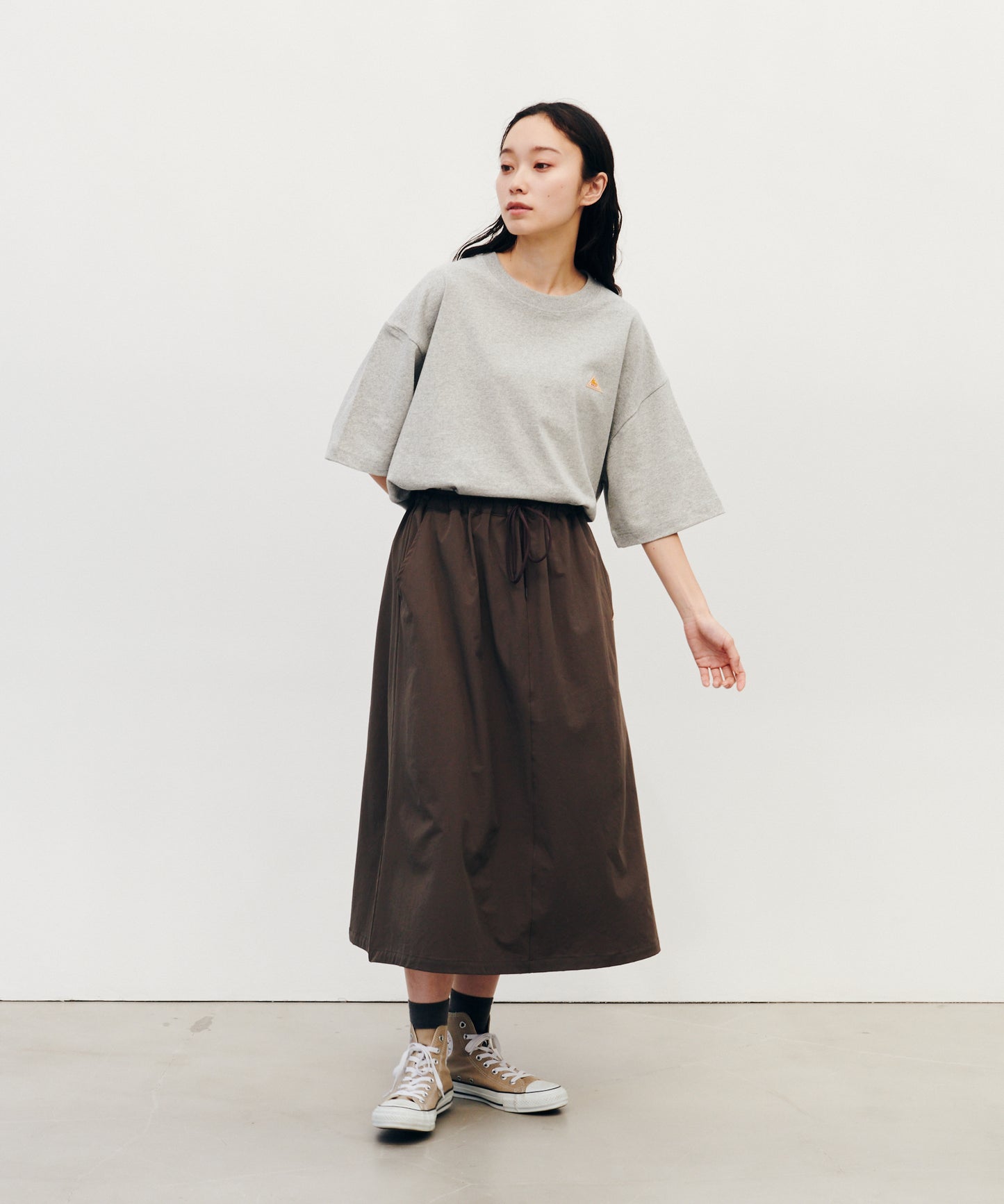 Back logo print T-shirt / バック ロゴ S/S ティーシャツ