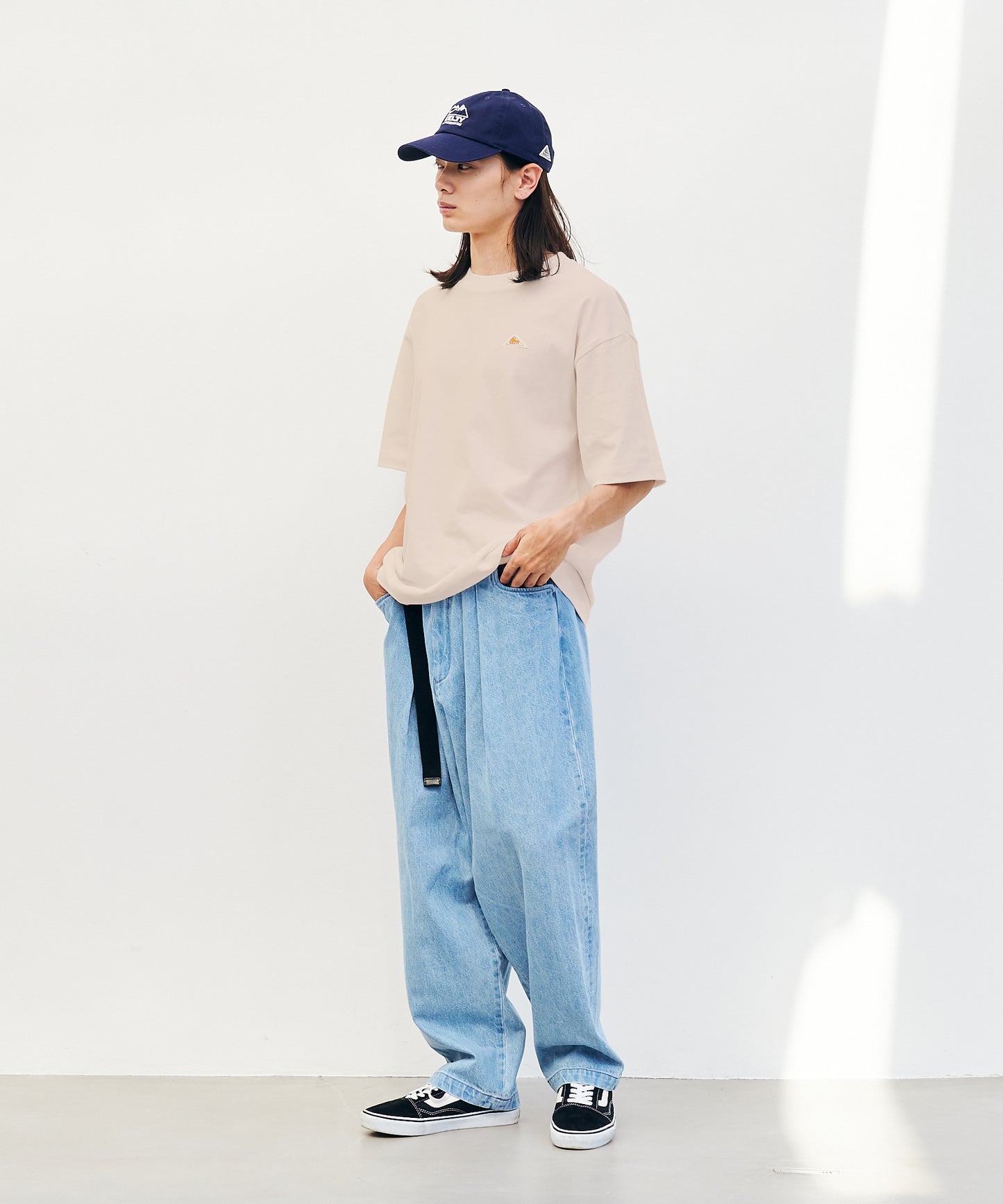 Back logo print T-shirt / バック ロゴ S/S ティーシャツ