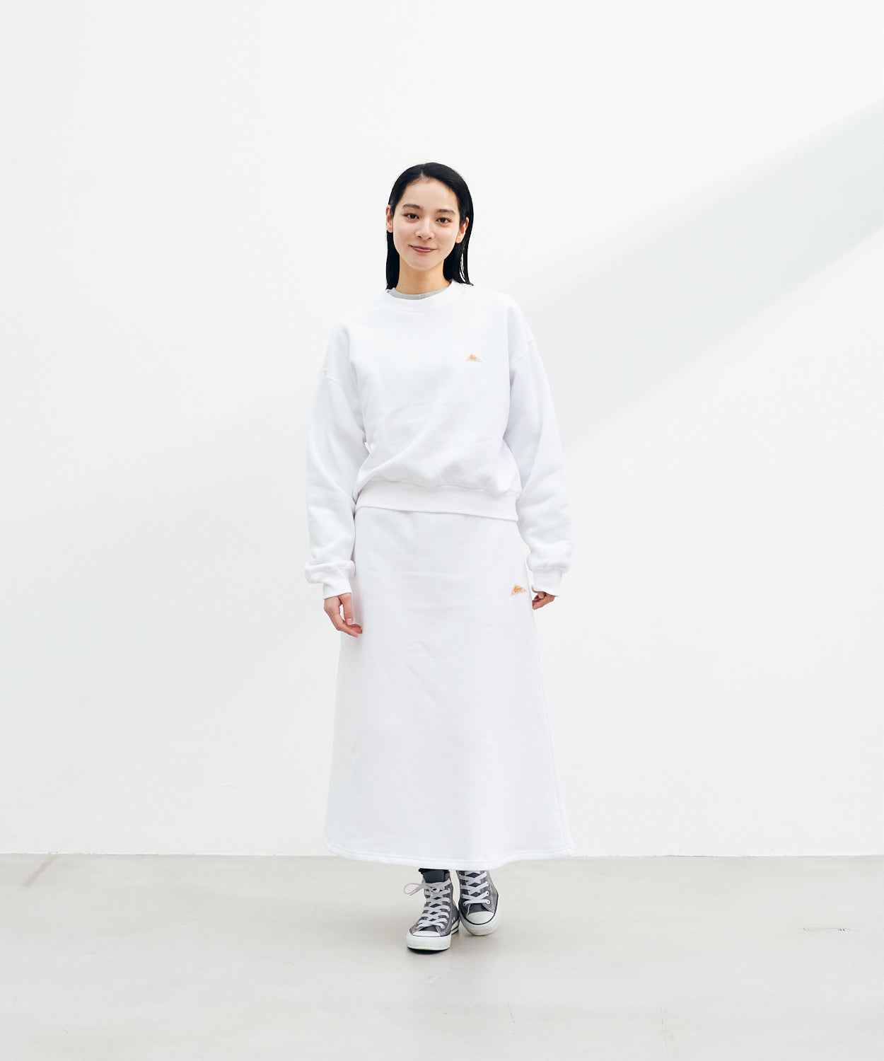 Mini Logo Cropped Crew Neck Sweat / ミニロゴクロップドクルーネックスウェット