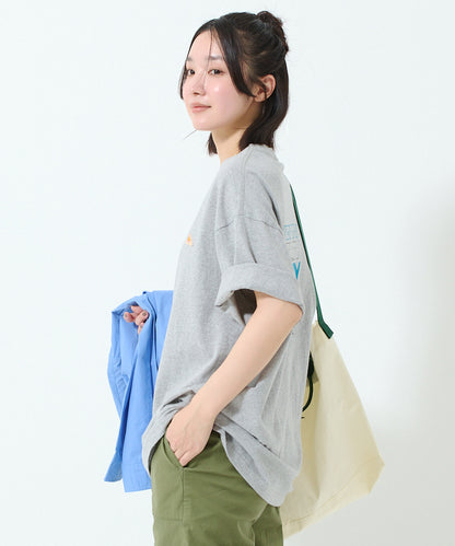 Back typo logo print T-shirt / バックタイポロゴプリントTシャツ